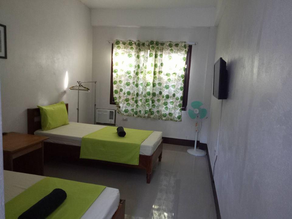 Ahras Place โกรอน ภายนอก รูปภาพ