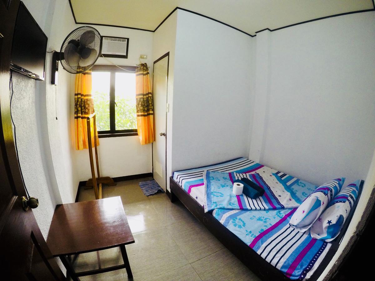 Ahras Place โกรอน ภายนอก รูปภาพ